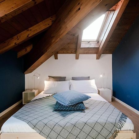 Modern Luxury Attic - Bymyhomeincomo Luaran gambar