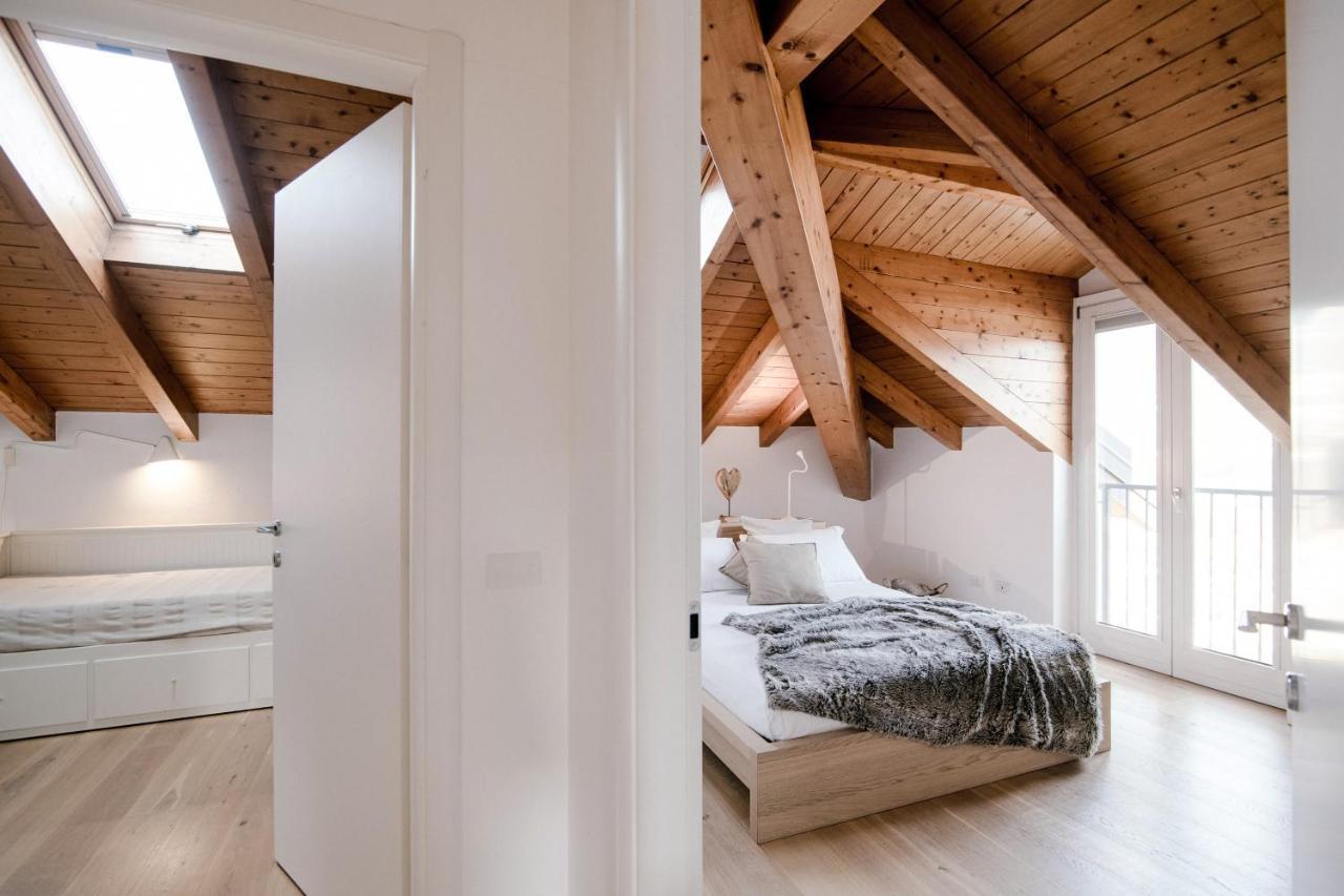 Modern Luxury Attic - Bymyhomeincomo Luaran gambar
