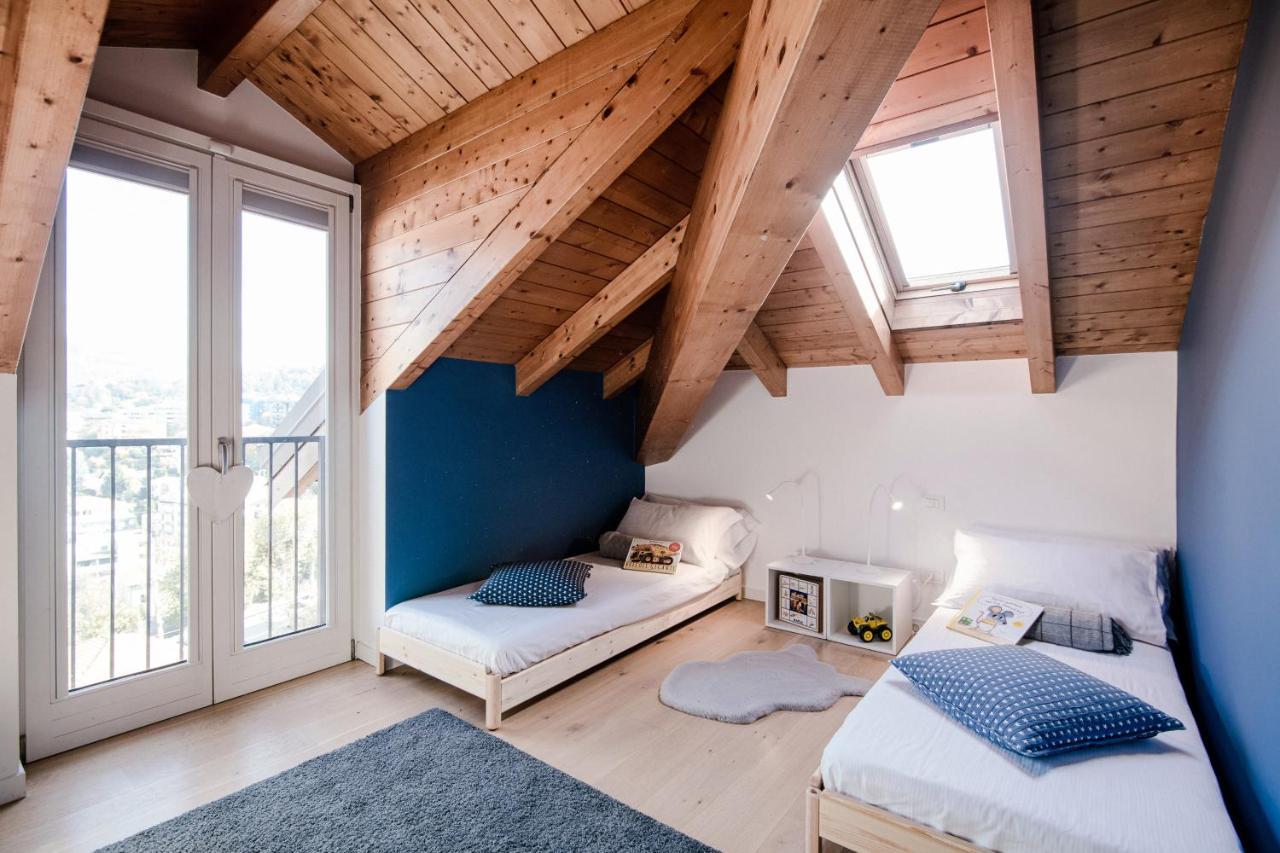 Modern Luxury Attic - Bymyhomeincomo Luaran gambar